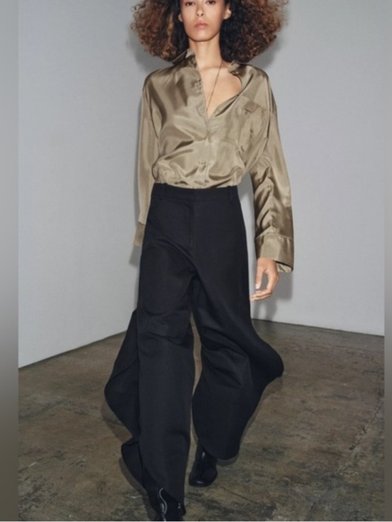Zara Pants - Zara NWT ZW Collection wide leg linen
blend pants with vents black 8092/015